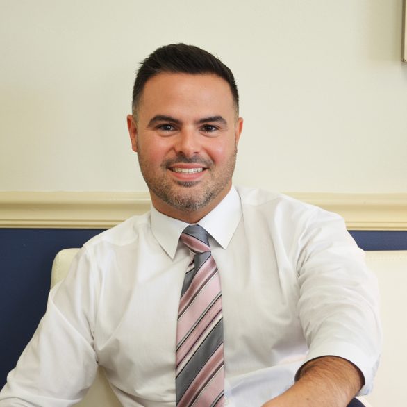 Robert Garcia, Esq.